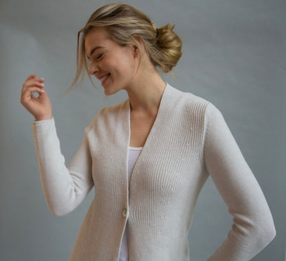 Roose Strickjacke sand